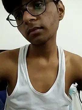 akshr1099 online show from November 20, 11:36 pm