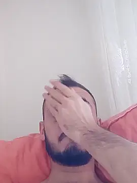 berkkderlerr online show from November 29, 8:27 am