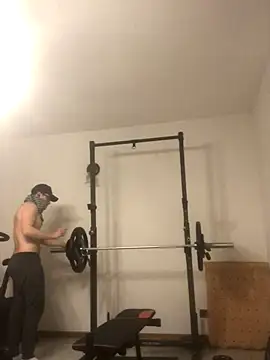 biscottosexy69 online show from November 28, 7:16 pm