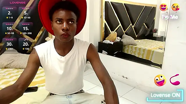 NoahJhonson69 online show from March 23, 11:49 am