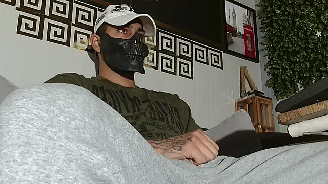 Nigel BoydXX online show from December 5, 8:54 am