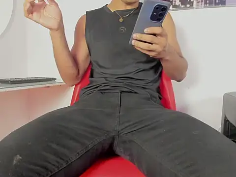 maikol twinkx online show from April 9, 5:52 pm