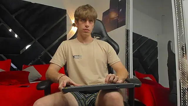 Ostin Saints online show from March 1, 12:43 am