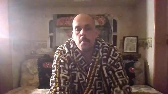 BigriskDaddy92 online show from January 10, 7:12 am