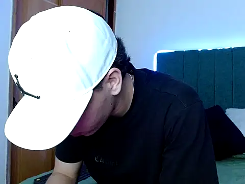 Lincon Ale online show from December 4, 8:27 pm