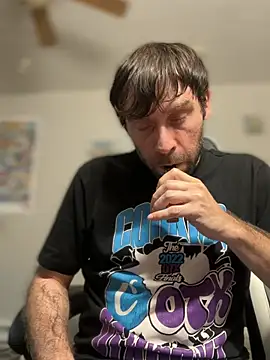 strippingmale1 online show from May 24, 2:39 am