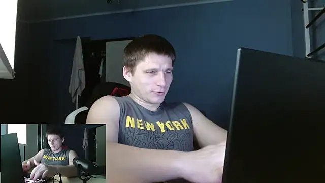 Poliglotjoe1 online show from February 15, 3:31 pm