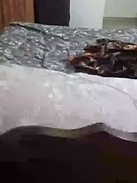 Meow buggie online show from January 16, 7:49 pm