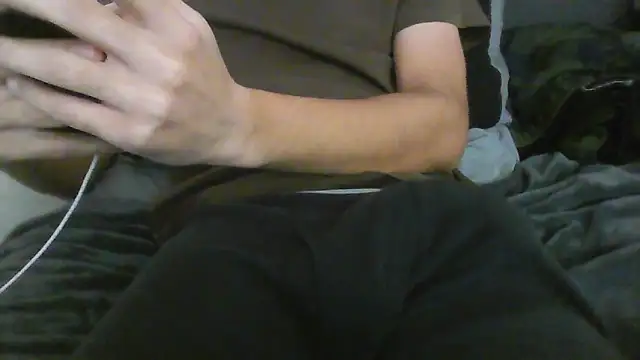 latinman7944 online show from December 1, 8:17 am