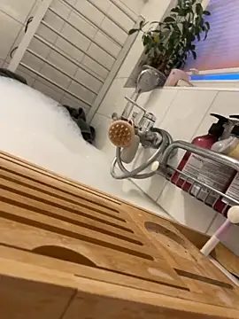 nightbound99 online show from February 7, 6:31 am