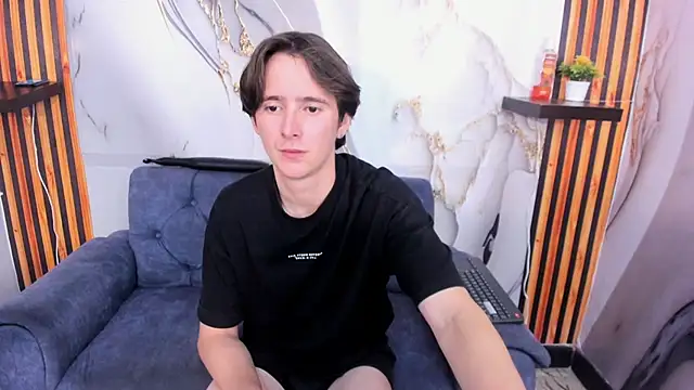 Aaron LatinMen2 online show from November 26, 3:42 am