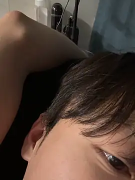 powq05 online show from February 28, 2:05 pm