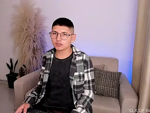 Juan belmont online show from April 17, 1:41 am