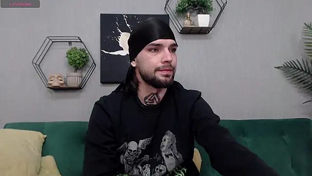 KaneHunter online show from March 17, 9:17 pm