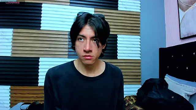 LiamShelby online show from January 6, 3:10 am