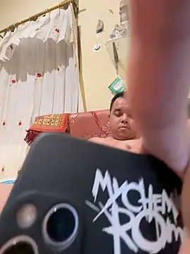 aril200117 online show from February 12, 6:58 pm