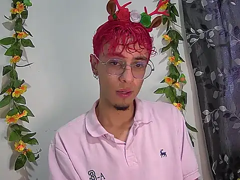 2 milo verus 4 online show from December 2, 8:01 pm