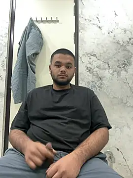 Noavacado  online show from February 18, 8:17 pm