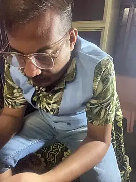 Saxymood1111 online show from December 2, 5:16 pm