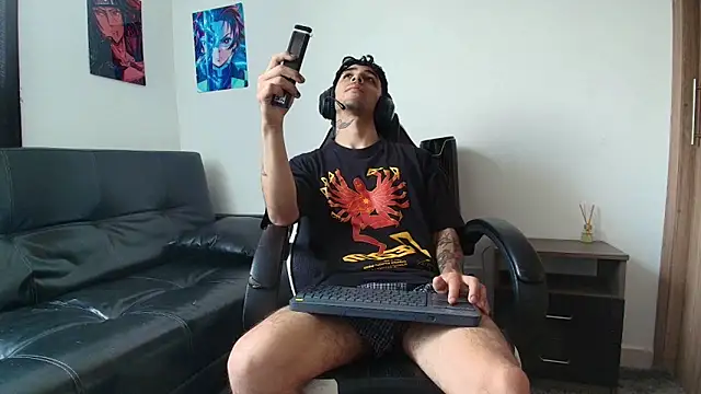 liorvante online show from April 18, 4:30 pm