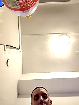 lottatoxicshyt online show from December 2, 1:30 am