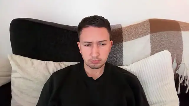 dirtyanal23 online show from December 16, 1:40 pm