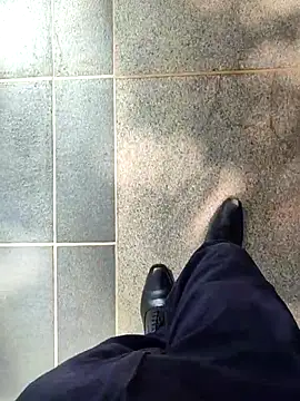 boyfromMum bai online show from April 15, 9:53 am