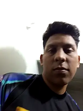 jhonsonbt online show from December 4, 2:13 pm