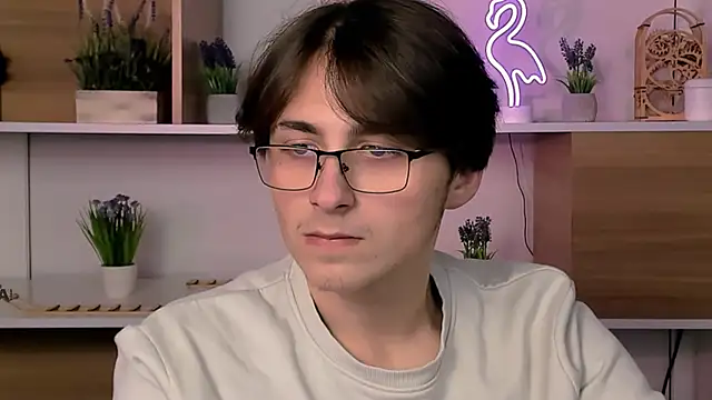 azen rush online show from December 15, 7:22 pm