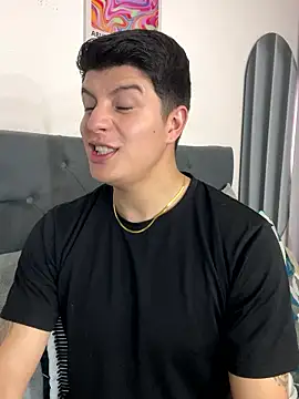 Goldenknight33 online show from January 8, 3:39 pm