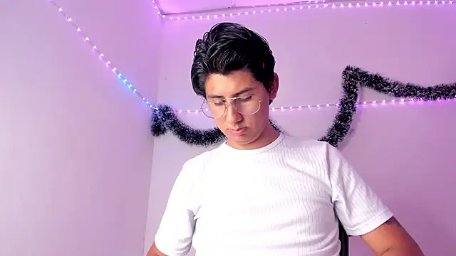 king Eric30 online show from January 14, 11:30 pm