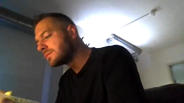 cheekycherryx online show from February 27, 12:01 am