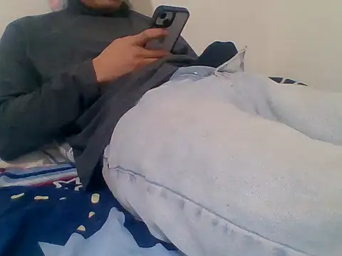 minhhoang964 online show from January 7, 9:25 am