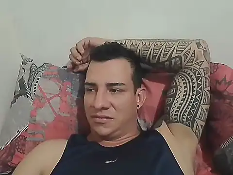 tuenfermerofavorito06 online show from January 13, 5:28 pm