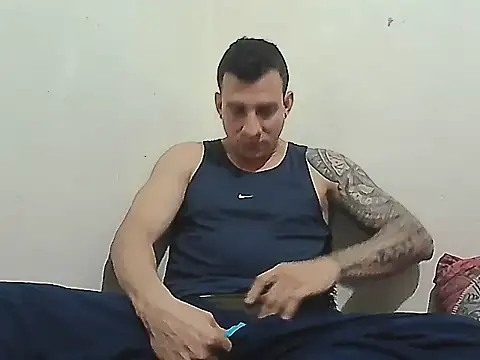 tuenfermerofavorito06 online show from January 9, 11:21 pm