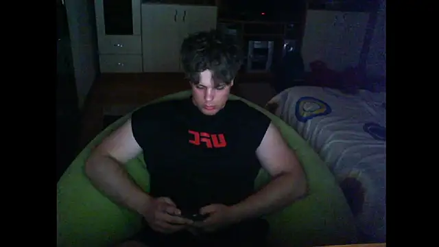 GymGuy0505 online show from May 30, 10:21 pm