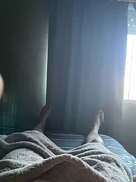 cazadornocturno1997 online show from February 12, 9:54 pm