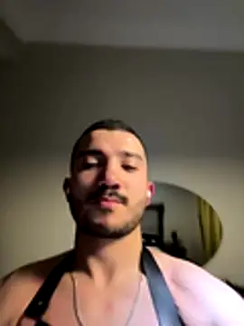 carloos593 online show from December 20, 7:54 pm