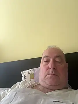 csikar online show from April 4, 6:54 am