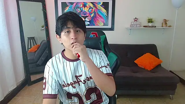 Zyan18 online show from January 15, 8:55 pm