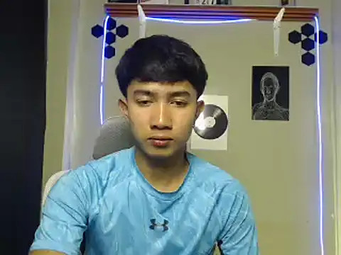 Ur hottestjonny online show from July 28, 10:45 am