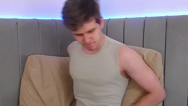 NickJohnas online show from January 18, 11:01 am