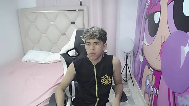 Big boyss  online show from January 7, 7:30 pm