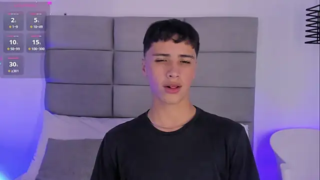 JoshClaarktt online show from May 29, 4:11 am