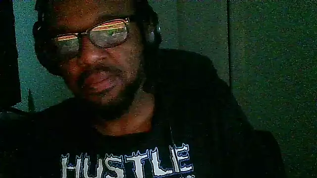 MrUnintentional online show from February 24, 5:52 am