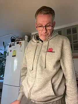 Man60plus online show from December 23, 10:13 am