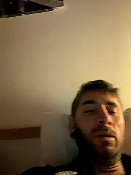 Josedmrx online show from December 17, 1:13 am