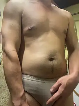 Anhyeuem1950 online show from December 23, 4:21 am