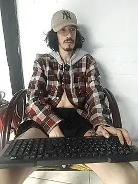 sk8-boy online show from March 1, 2:28 pm