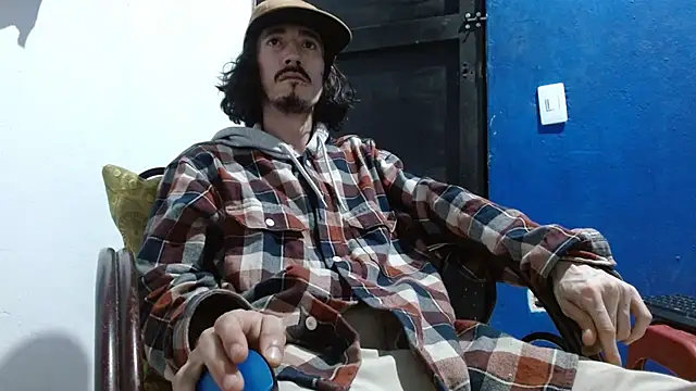 sk8-boy online show from June 22, 4:19 am